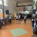 Betöltés...